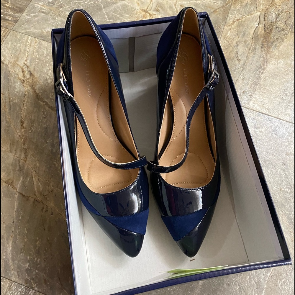 Navy blue Luly yang heels